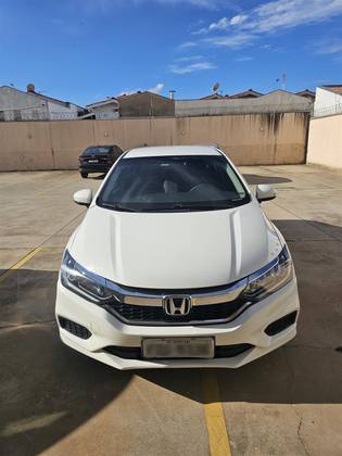 HONDA CITY 1.5 PERSONAL 16V FLEX 4P AUTOMÁTICO HONDA CITY 1.5 PERSONAL 16V FLEX 4P AUTOMÁTICO